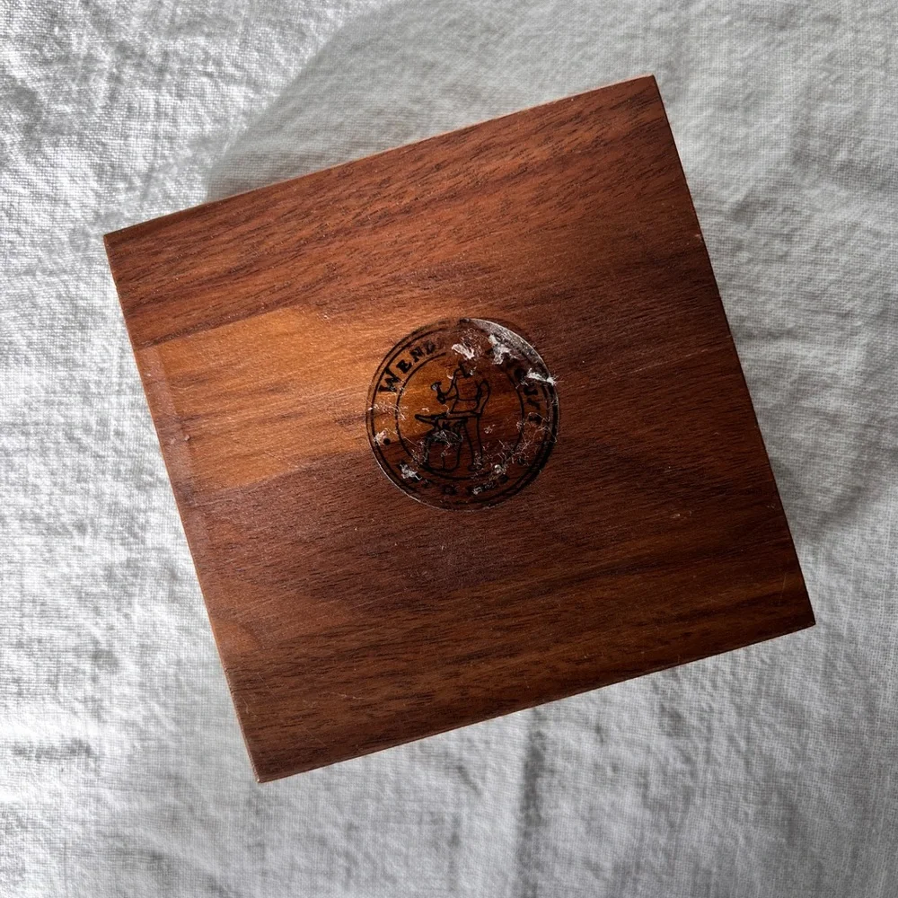 Handmade Wendell August‎ Christmas Coasters Set of 4 Aluminum w Wooden Stand